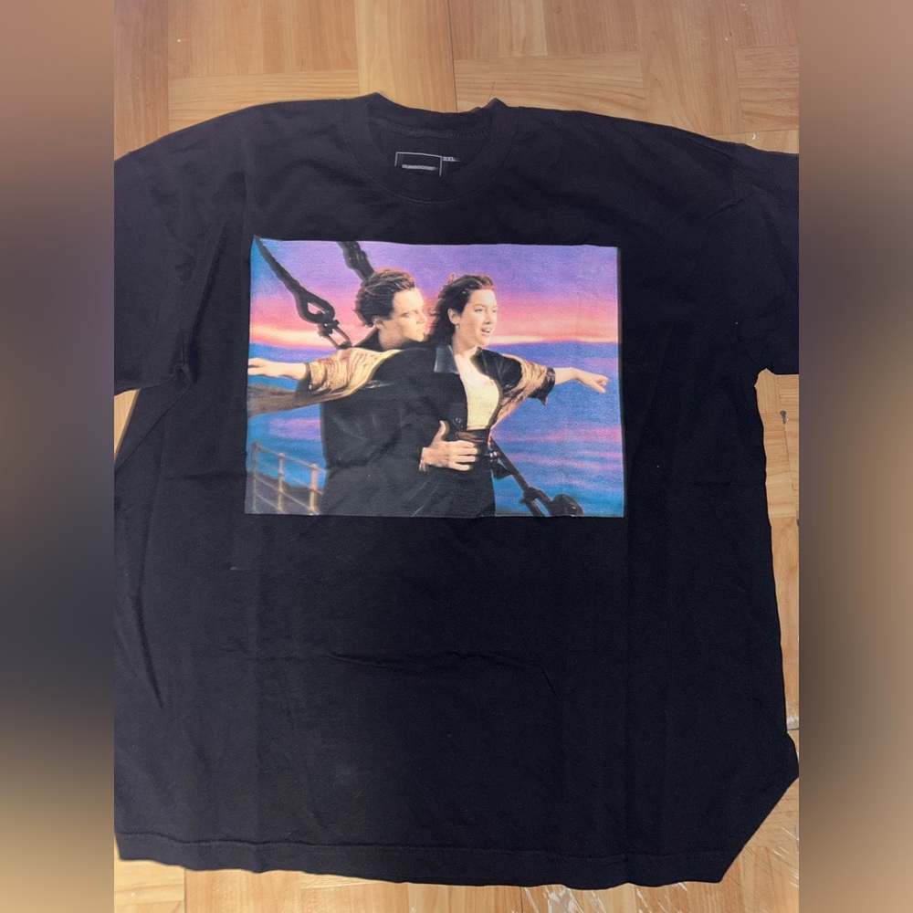 Men’s t-shirt
